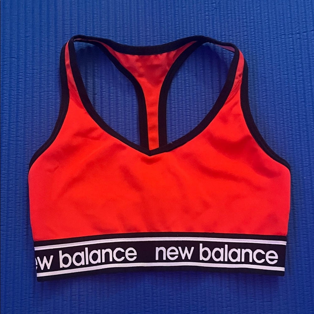 New Balance Women's Vibrant Sports Bra